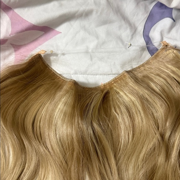 Blonde Wavy Hair Extension - Picture 2 of 7